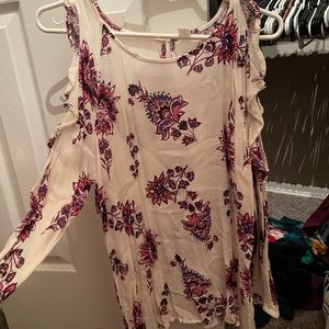 Old navy floral cold shoulder top blouse